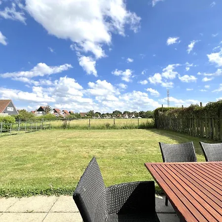 Holiday home Rustpunt Isola